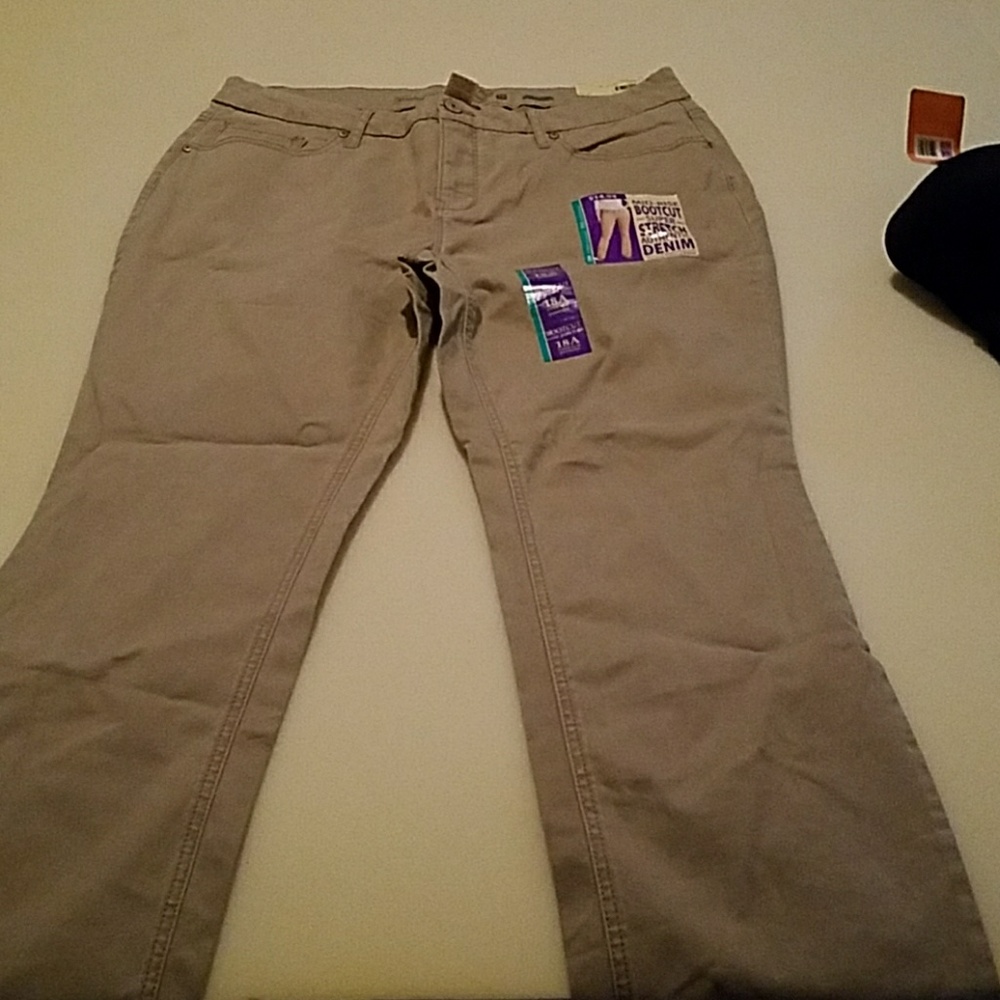 Tan jeans